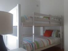 King_Single_Bunk_Room